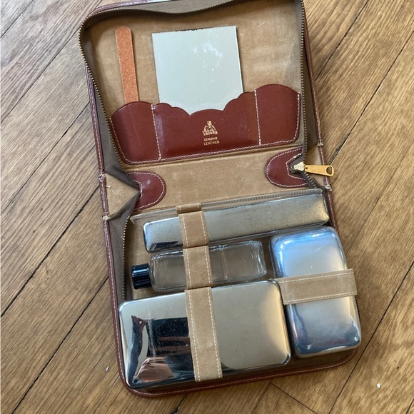 Men’s Vintage Crosby Leather Zip Travel Case Brush Bottles Accessory Set - Picture 1 of 13